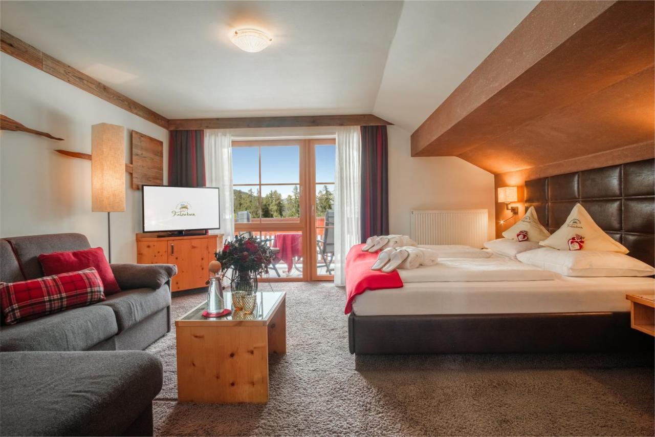 Wohlfuhlhotel Falzeben Hafling Bagian luar foto