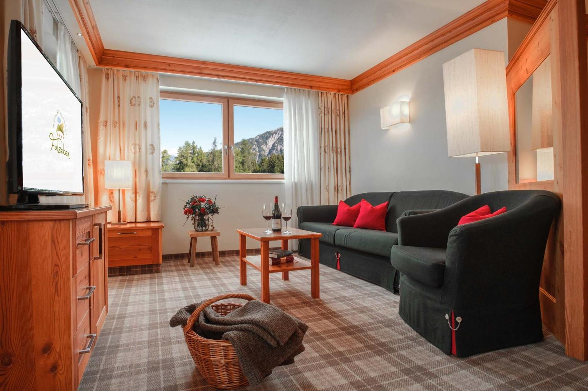 Wohlfuhlhotel Falzeben Hafling Bagian luar foto