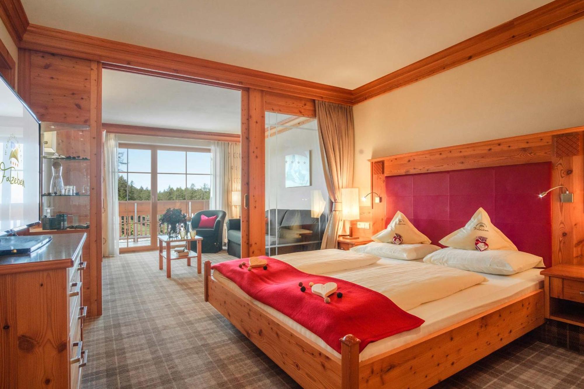 Wohlfuhlhotel Falzeben Hafling Bagian luar foto